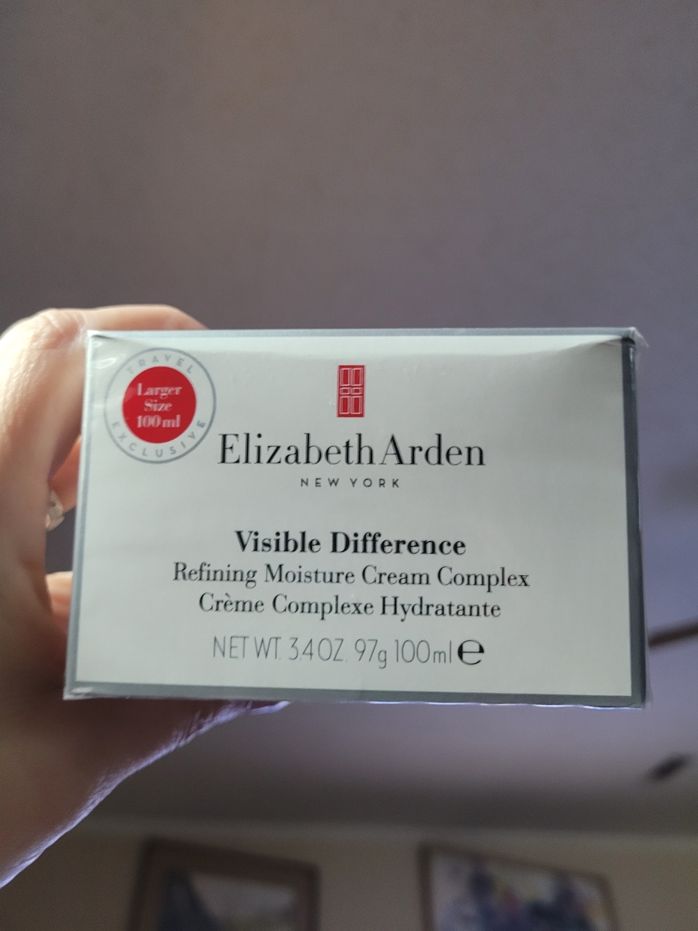Elizabeth Arden White Visible Difference Moisture Cream